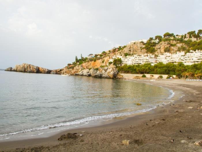 Apartamento En Primera Linea De Mar Almuñécar Exteriör bild