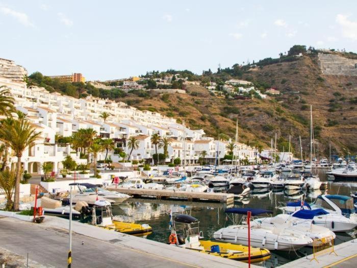 Apartamento En Primera Linea De Mar Almuñécar Exteriör bild